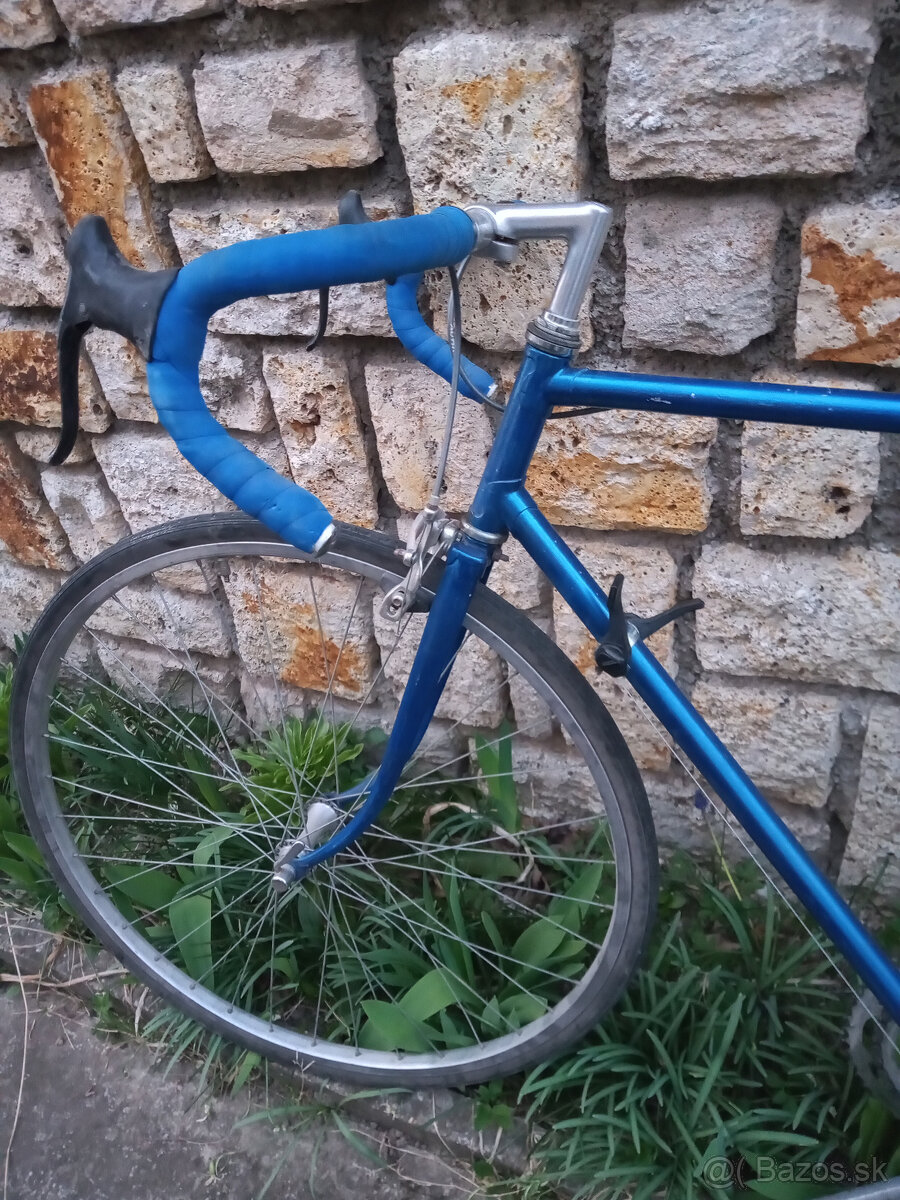 Predam modry cestny bicykel - 3
