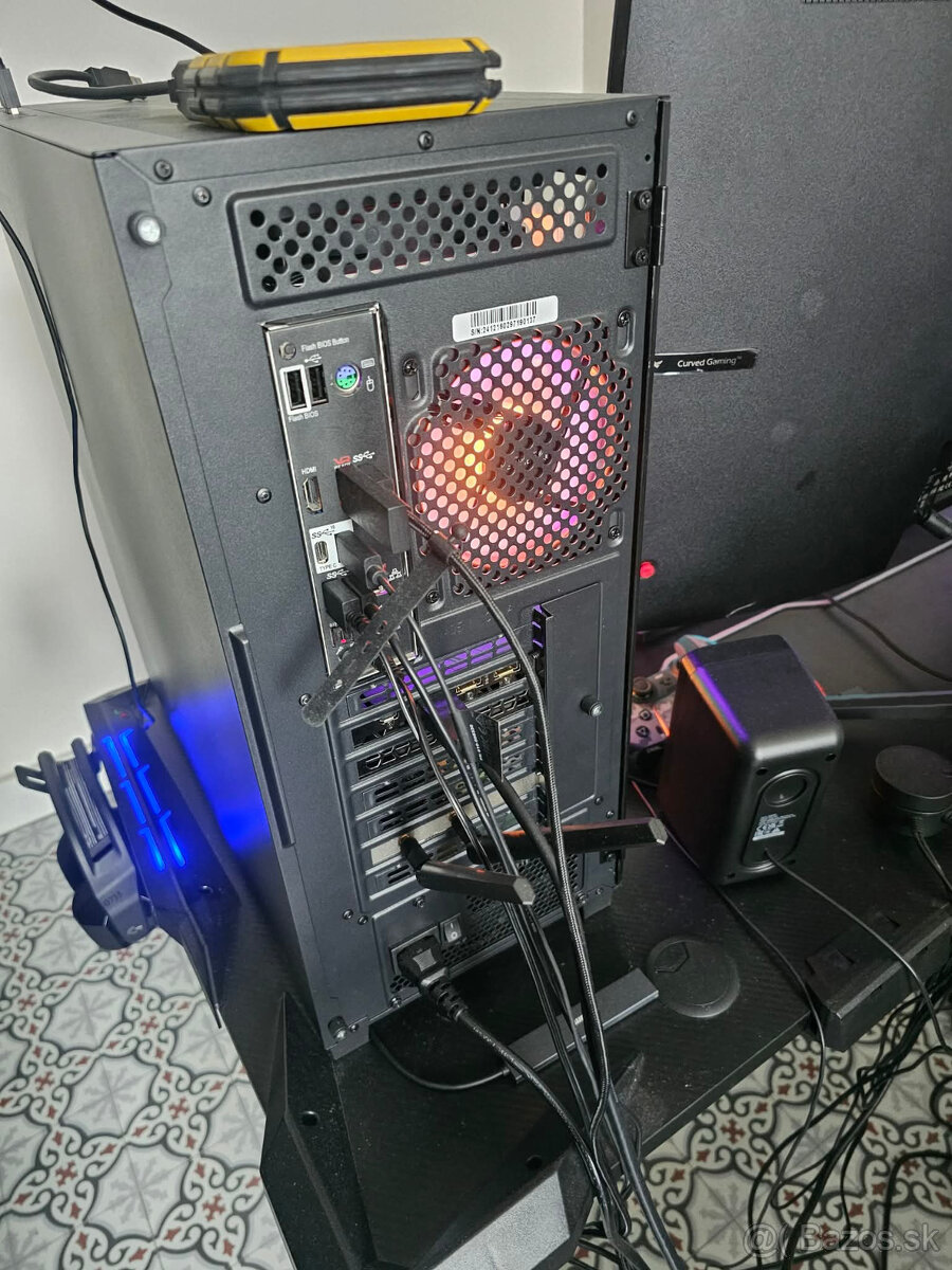 Herny pc Ryzen 5800x+RX6800XT+32GB RAM+1TB SSD - 3