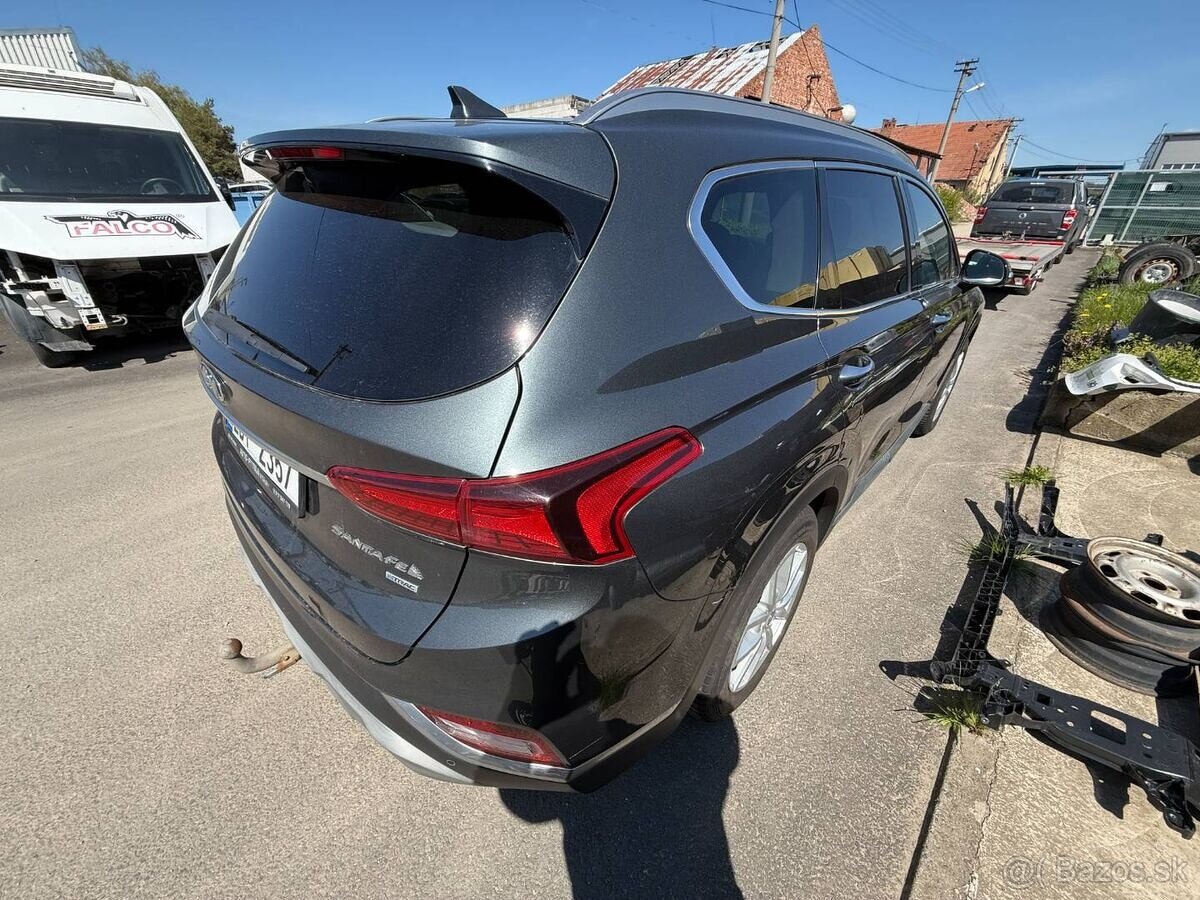 Hyundai Santa Fe 2018 - 2020 diely - 3