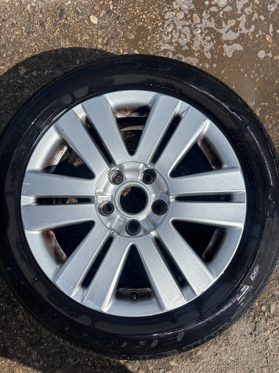 Volkswagen disky R16 - 3