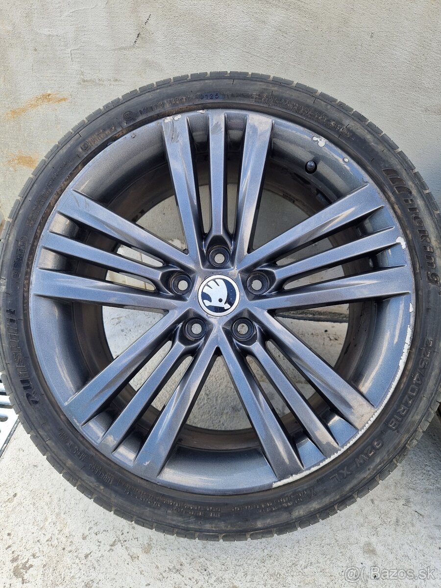 5x112 r18, Škoda Superb 2, Trinity - 3
