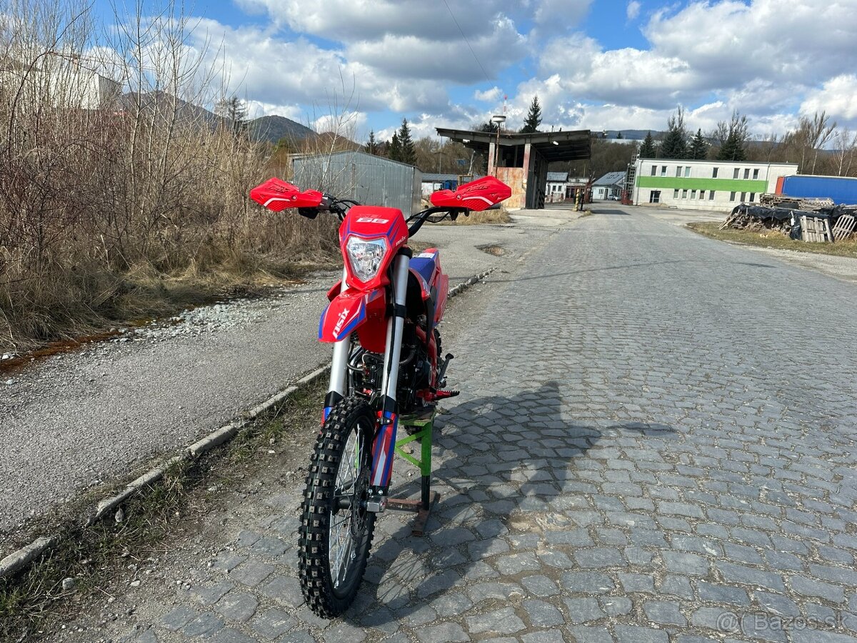 novy Pitbike ASIX XB68 125CM3 Manuál 19/16