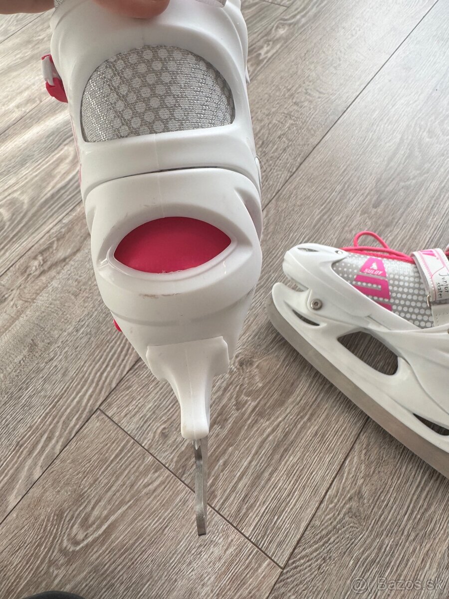 Dievčenské korčule na lad Sulov - veľkosť 34-37 - 3