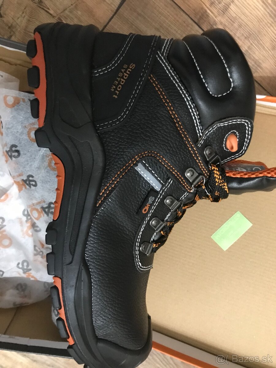 Pracovné topánky,oceľová špica č.45 - 3