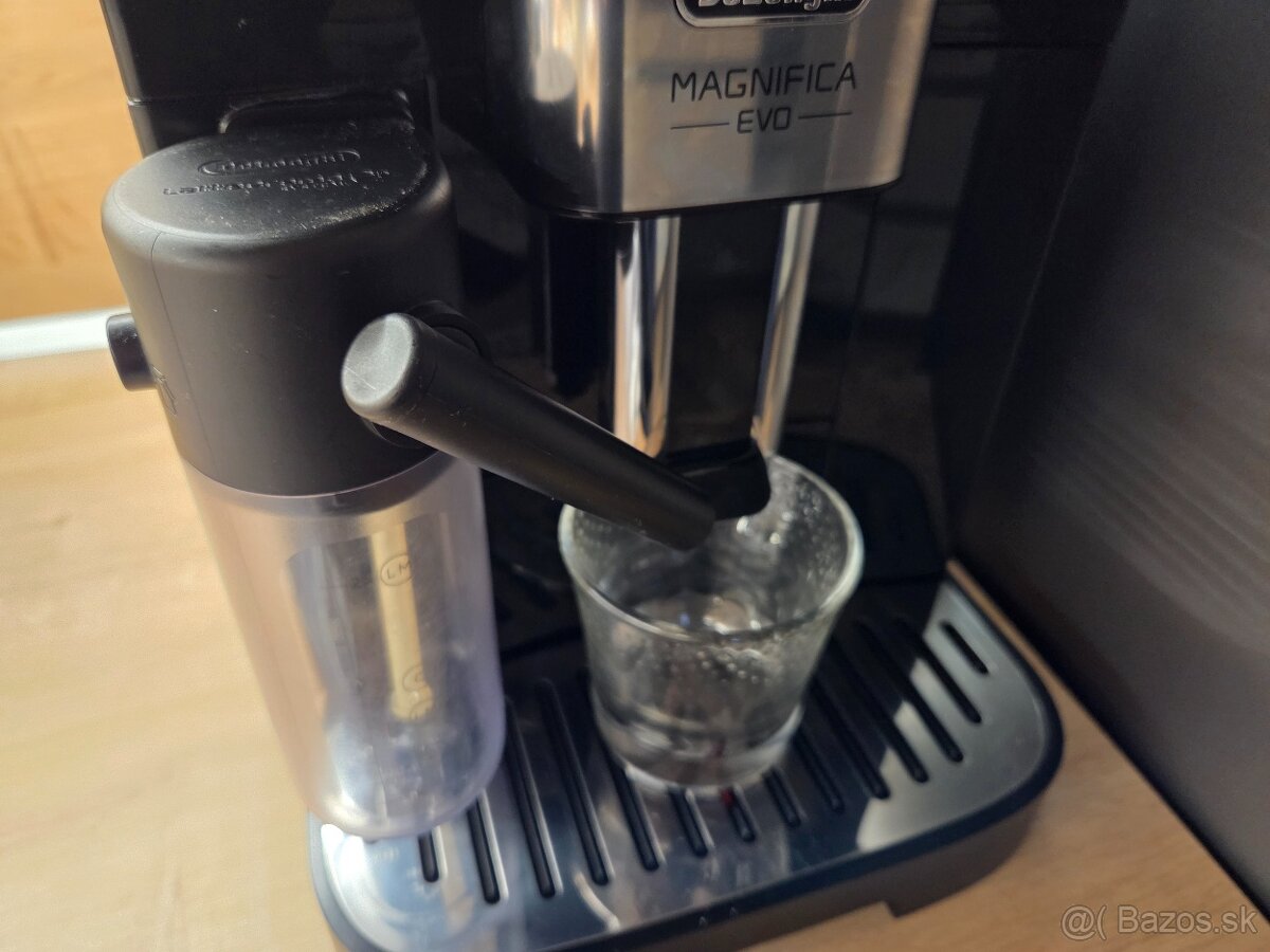 Delonghi magnifica evo - 3