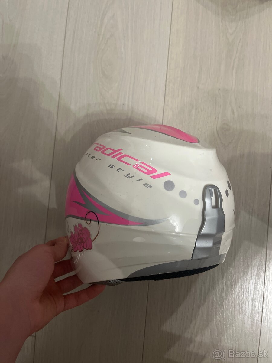 Ružovobiela lyžiarska prilba - 3