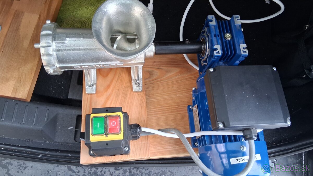 Mlynček na maso - 3