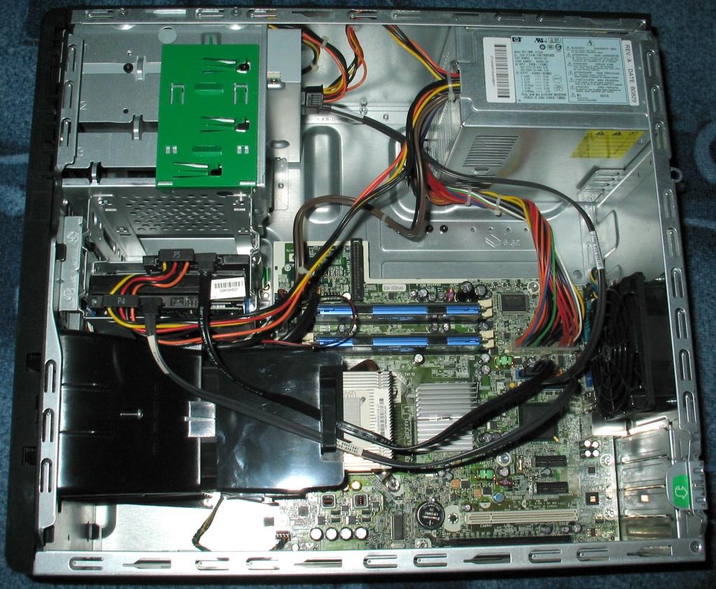 PC HP Compaq dc5800 MT, C2D 2,83GHz, 4GB RAM, SSD+HDD, W10 - 3