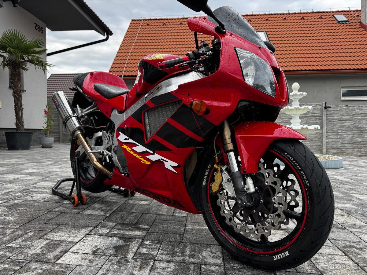 Honda VTR 1000 R SP1 - 3