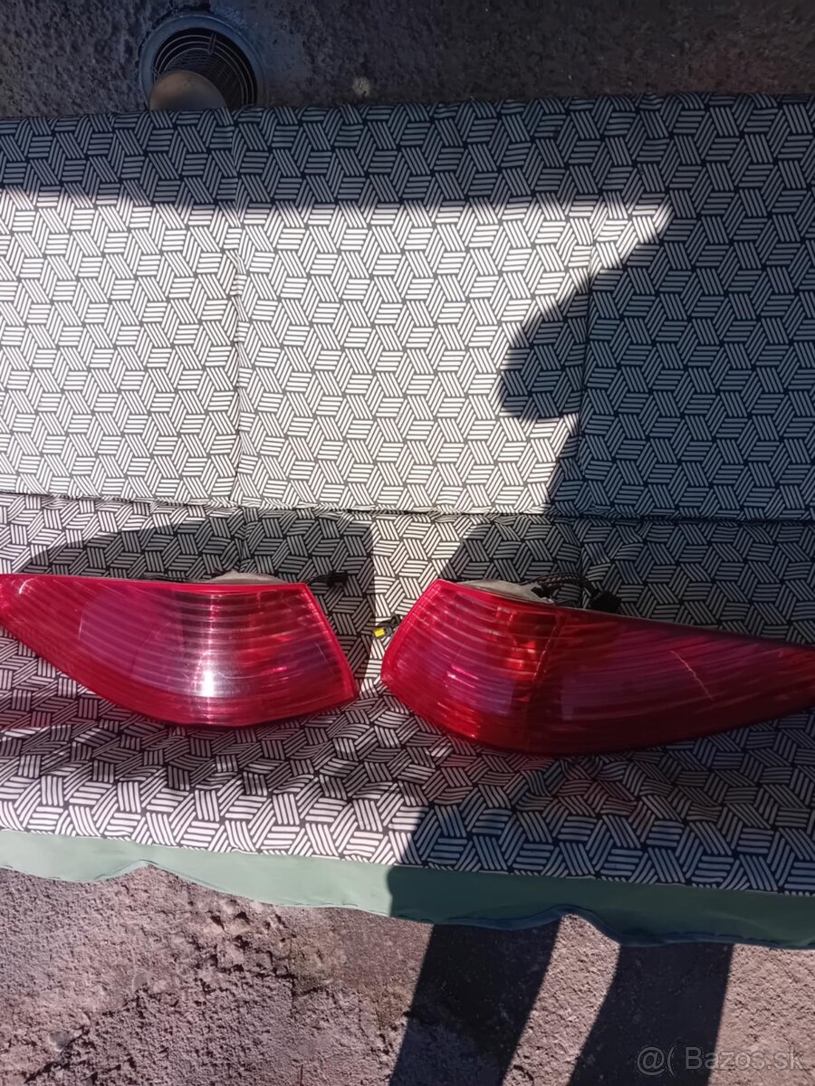 Predávam súčiastky - 3