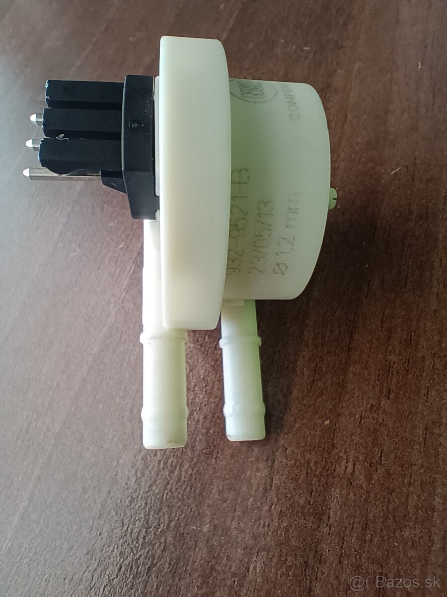 Nahradne diely na Saeco HD8964 - 3