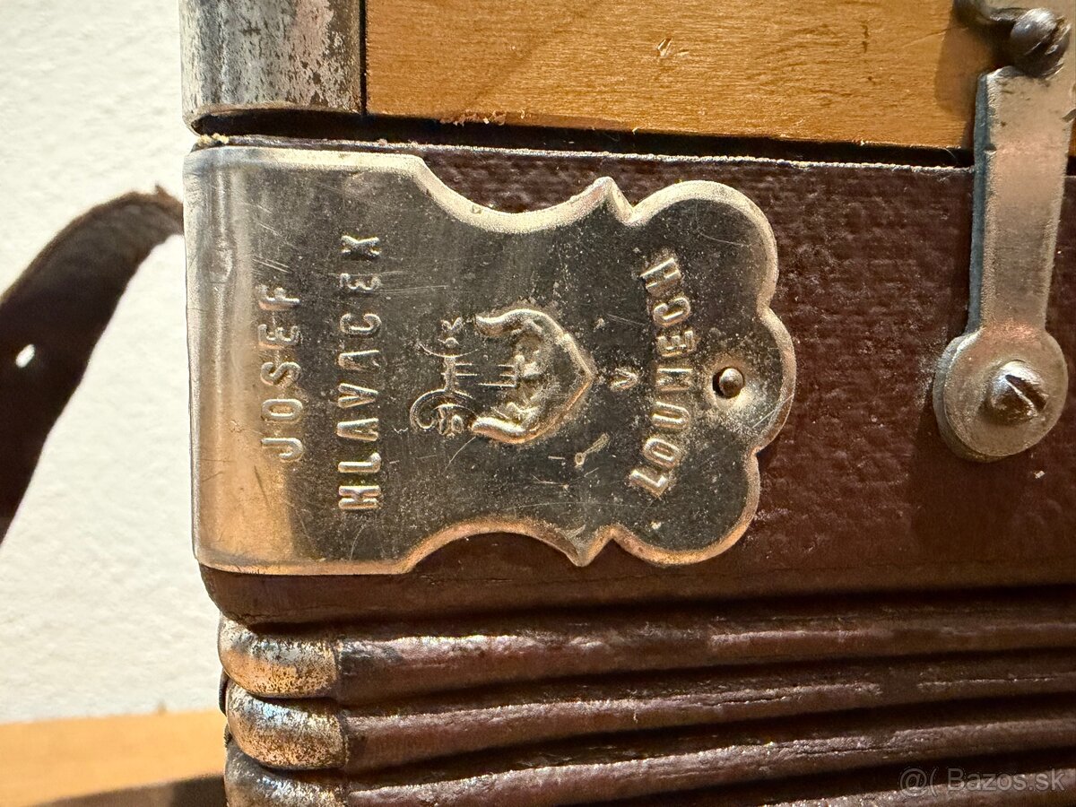 Heligonka Josef Hlaváček Louny - 3