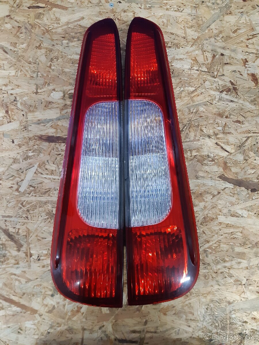 Zadné svetlá Ford Focus 2 a Ford Mondeo 3 a CMax - 3