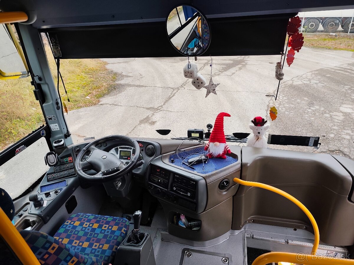 Iveco Crossway 12,8m - 3