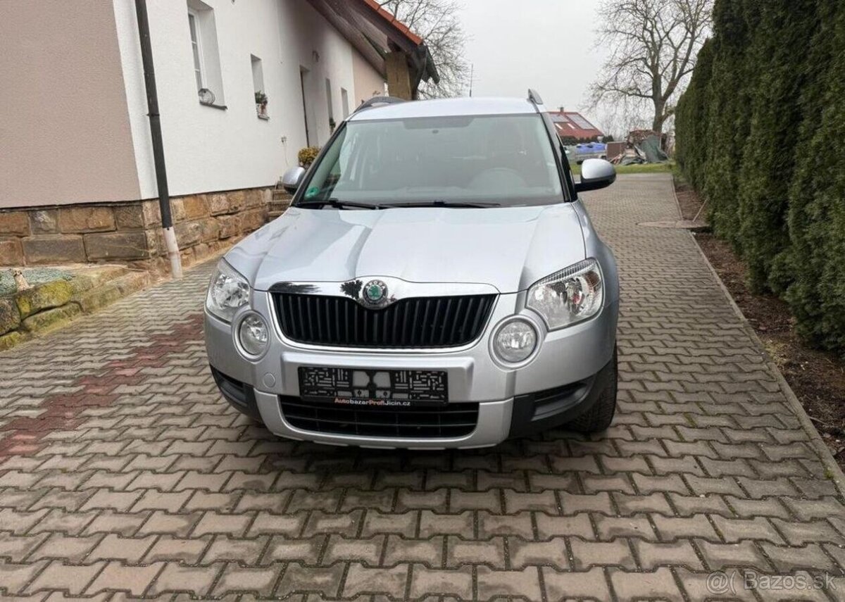Škoda Yeti 1,2TSi prav.servis vyhř sedade benzín manuál - 3