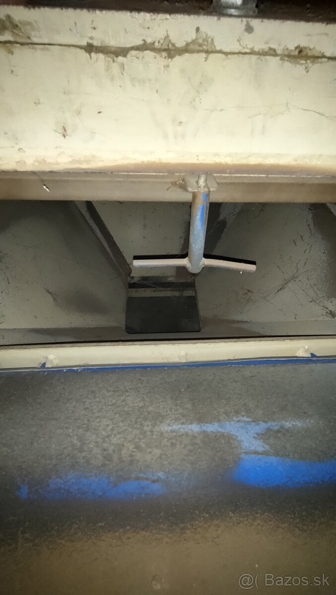 Kladivový šrotovník, drvič, drvička, drtič - 3