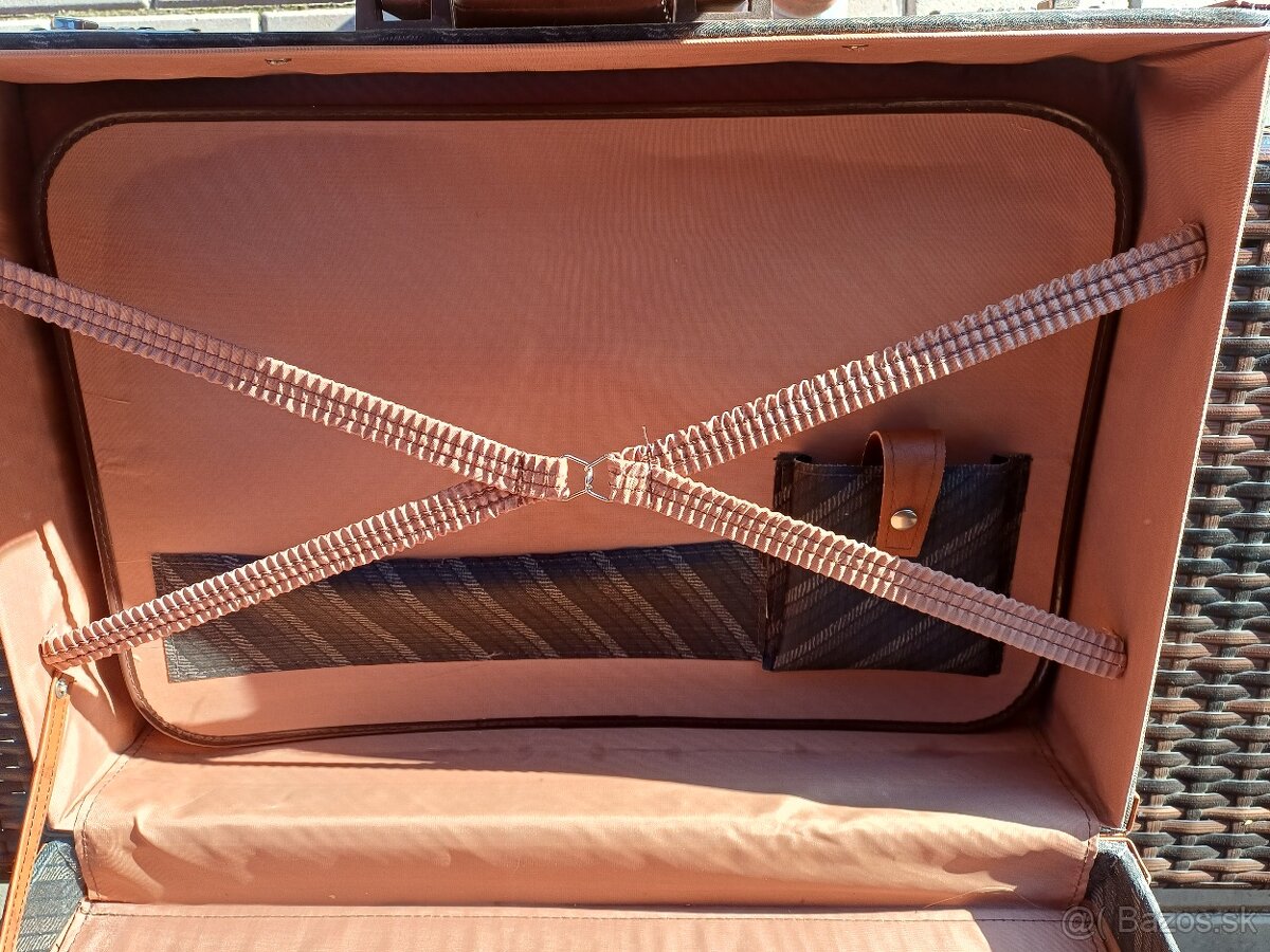 Stary retro kufor - 3