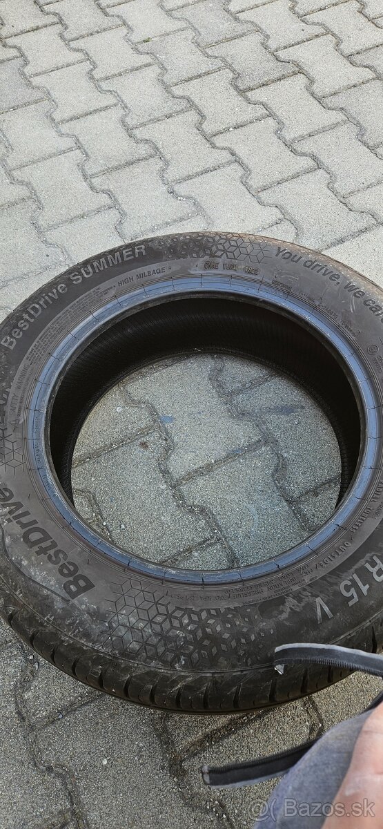 Predam letne pneumatiky 195/65 r15 - 3