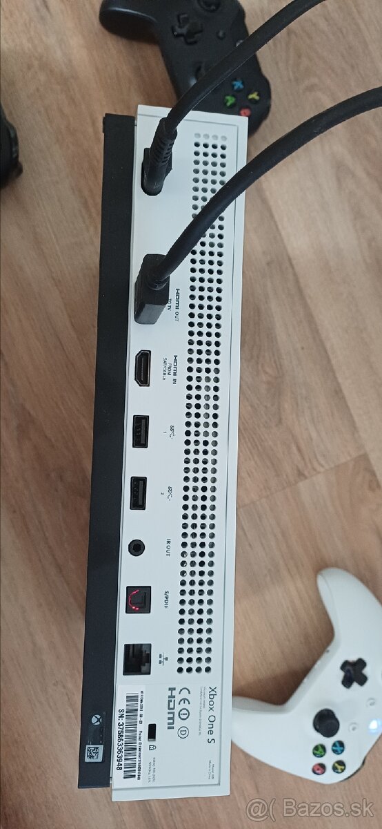 Xbox one S - 3