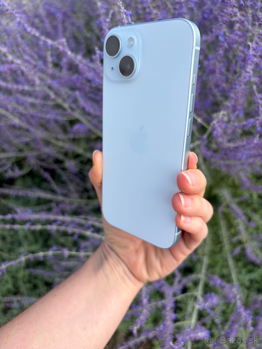 iPhone 15 - 3