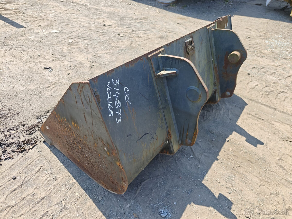 Teleskopický manipulator Manitou LŽÍCE - 3