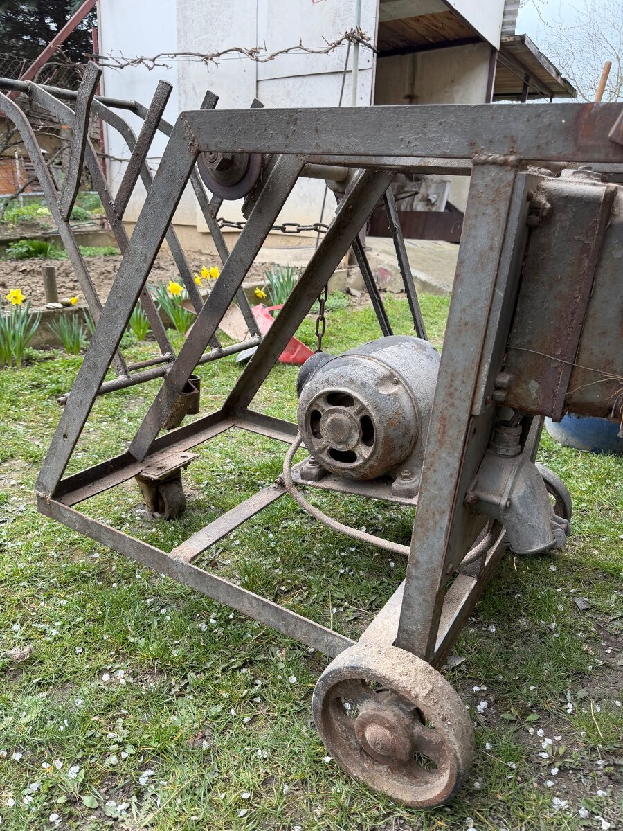Cirkulár - 3