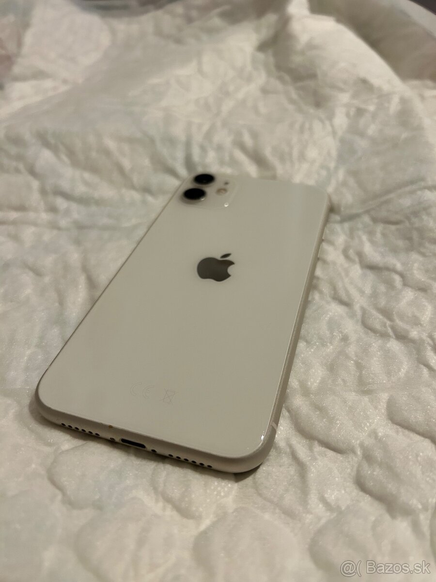 Apple 11 - 3