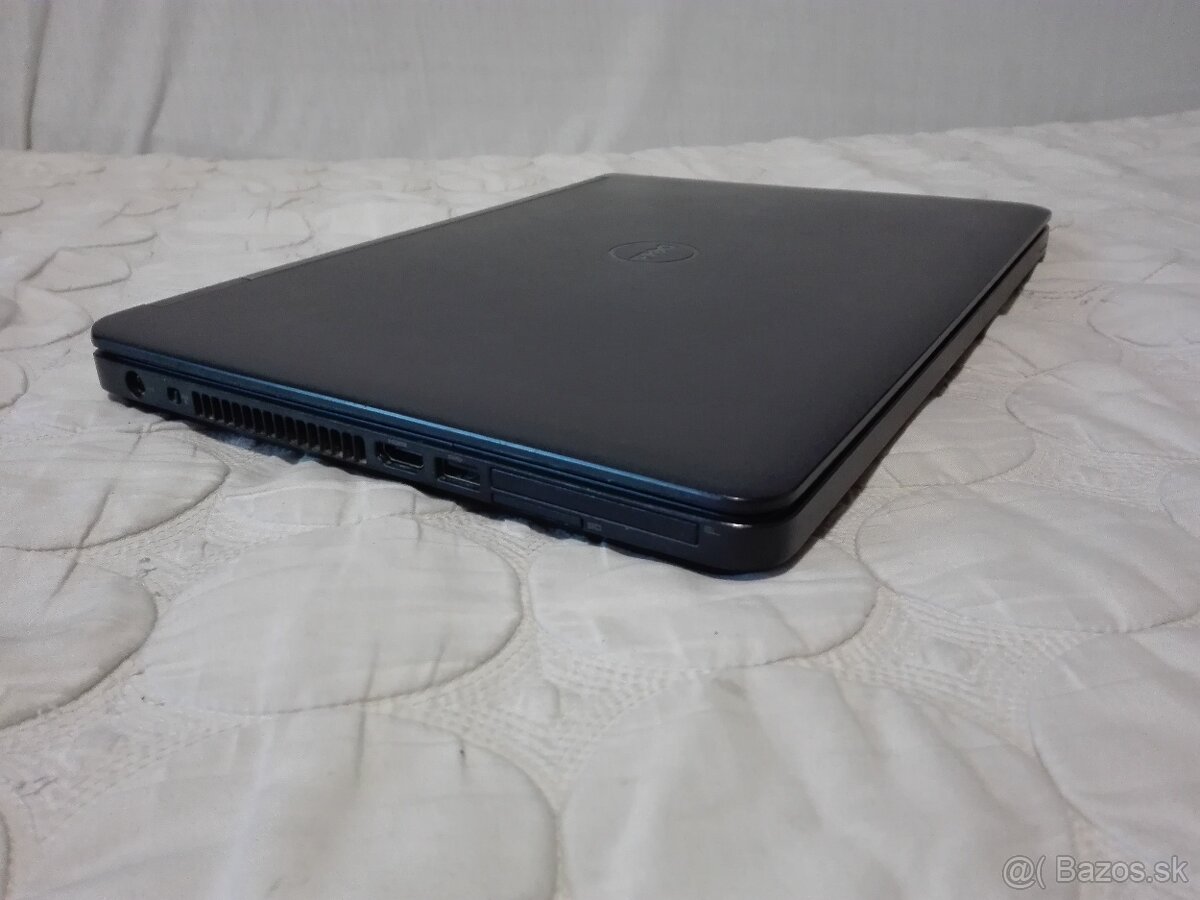 Dell. i5.SSD 128 GB+500 GB. 8 GB RAM. Nová baterka. - 3