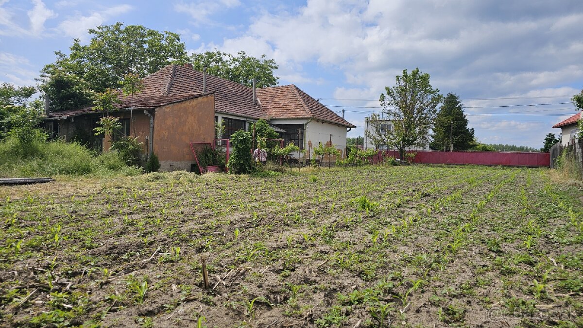 PREDAJ, investičný pozemok so starším RD, VEĽKÝ POTENCIÁL pr - 3