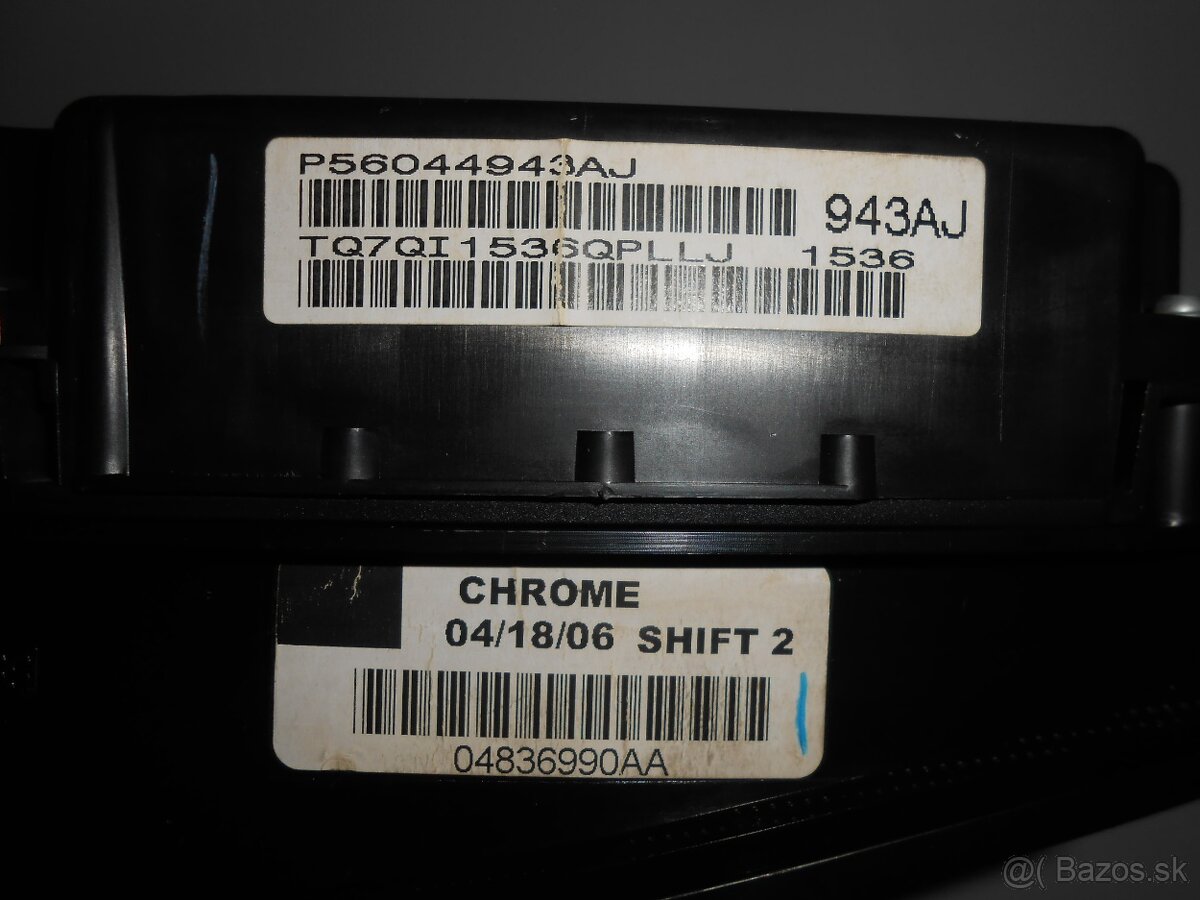 Budiky Chrysler 300C / automat / - 3