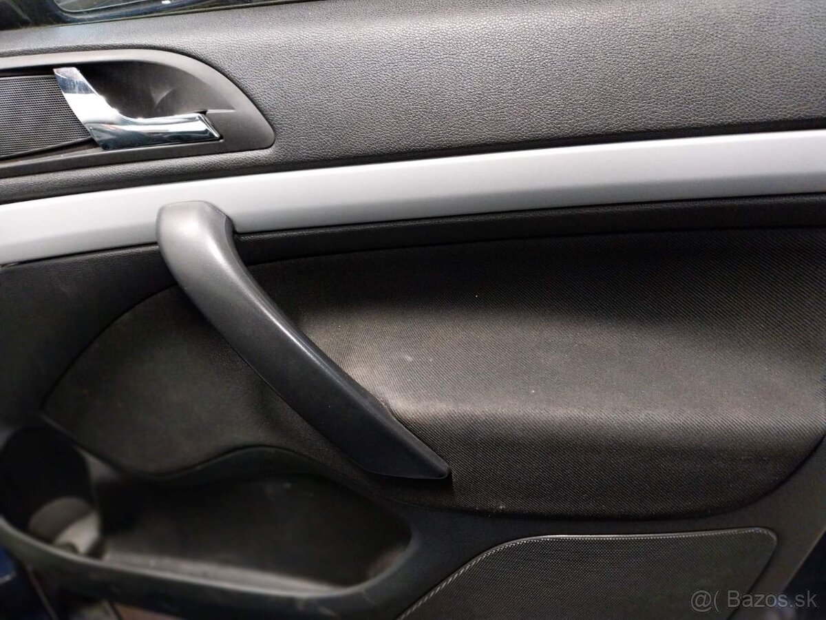 Tapacíre dverí Škoda Octavia 2, facelift - 3