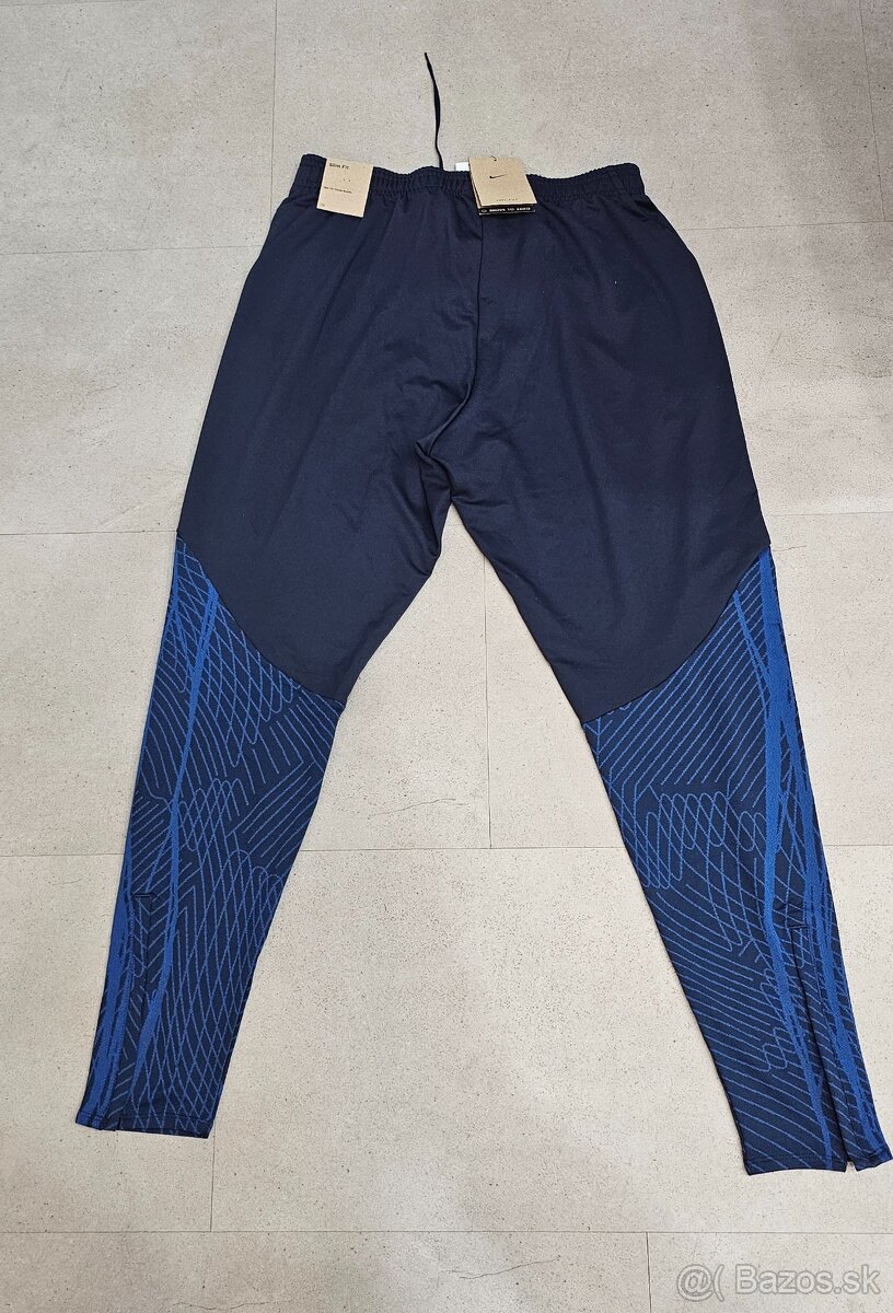 Pánske tepláky slim Nike S M L - 3