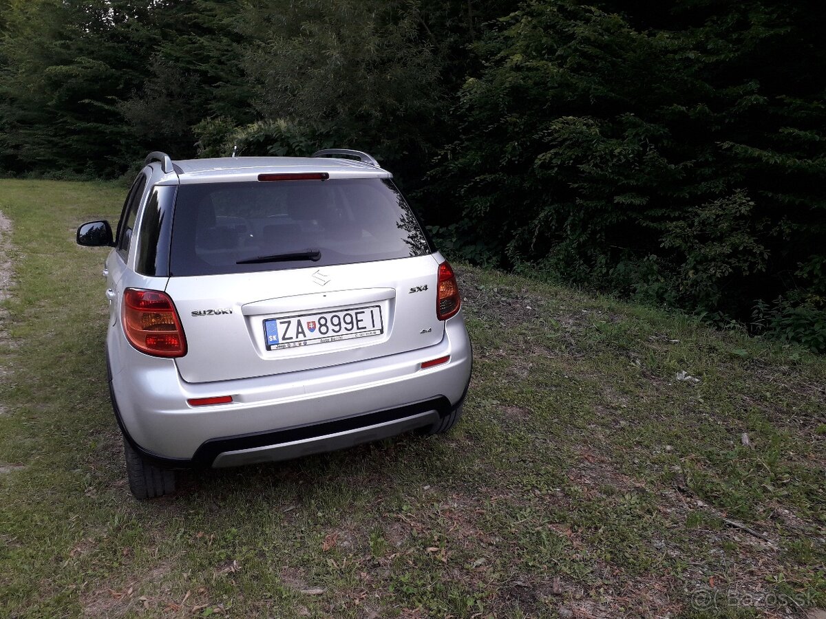 Suzuki SX4 1,6 benzín 88kw 4x4 r.2010 - 3