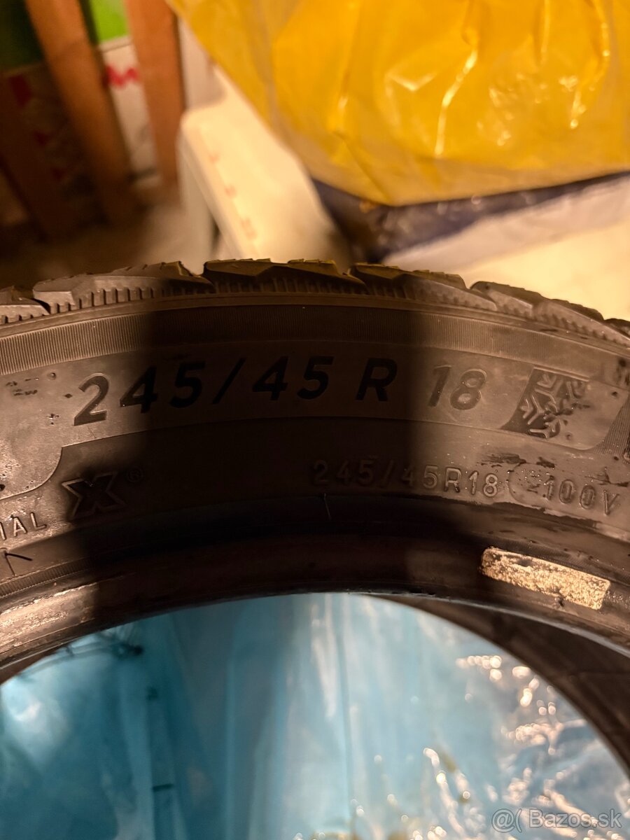 245/45r18 - 3