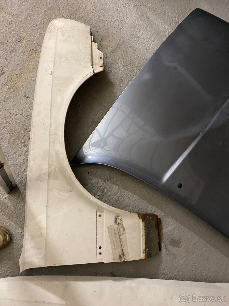 Bmw e30 časti karosérie - 3