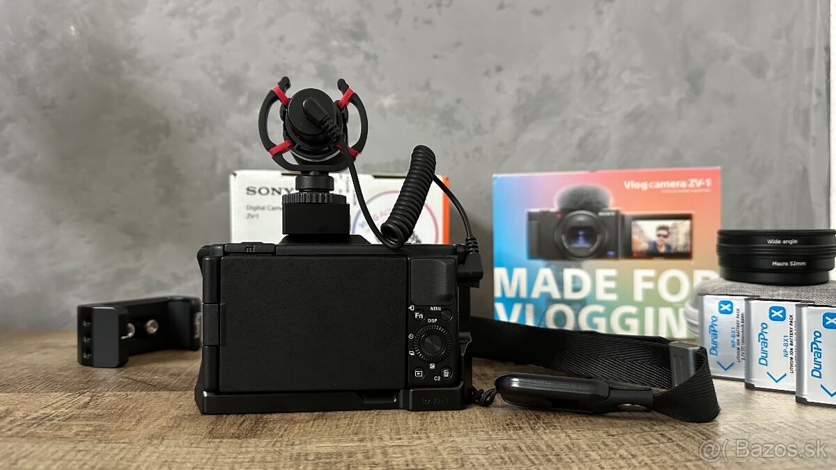 SONY ZV-1 - 3