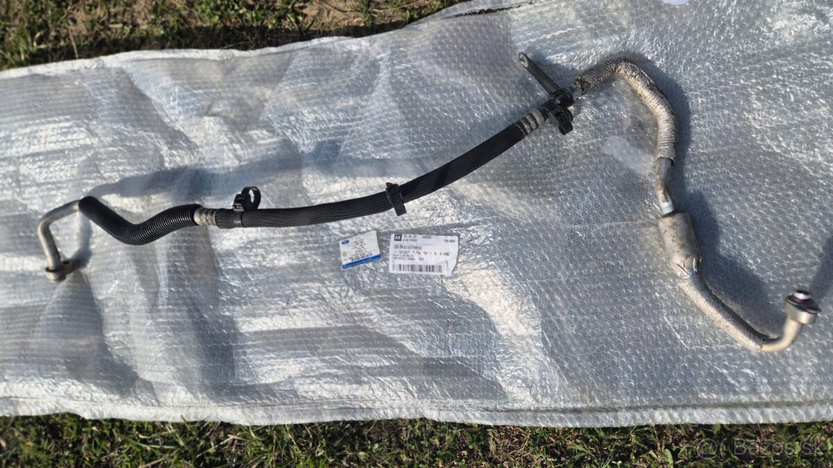 Predám hadicu klimatizácie na Ford Transit - 3