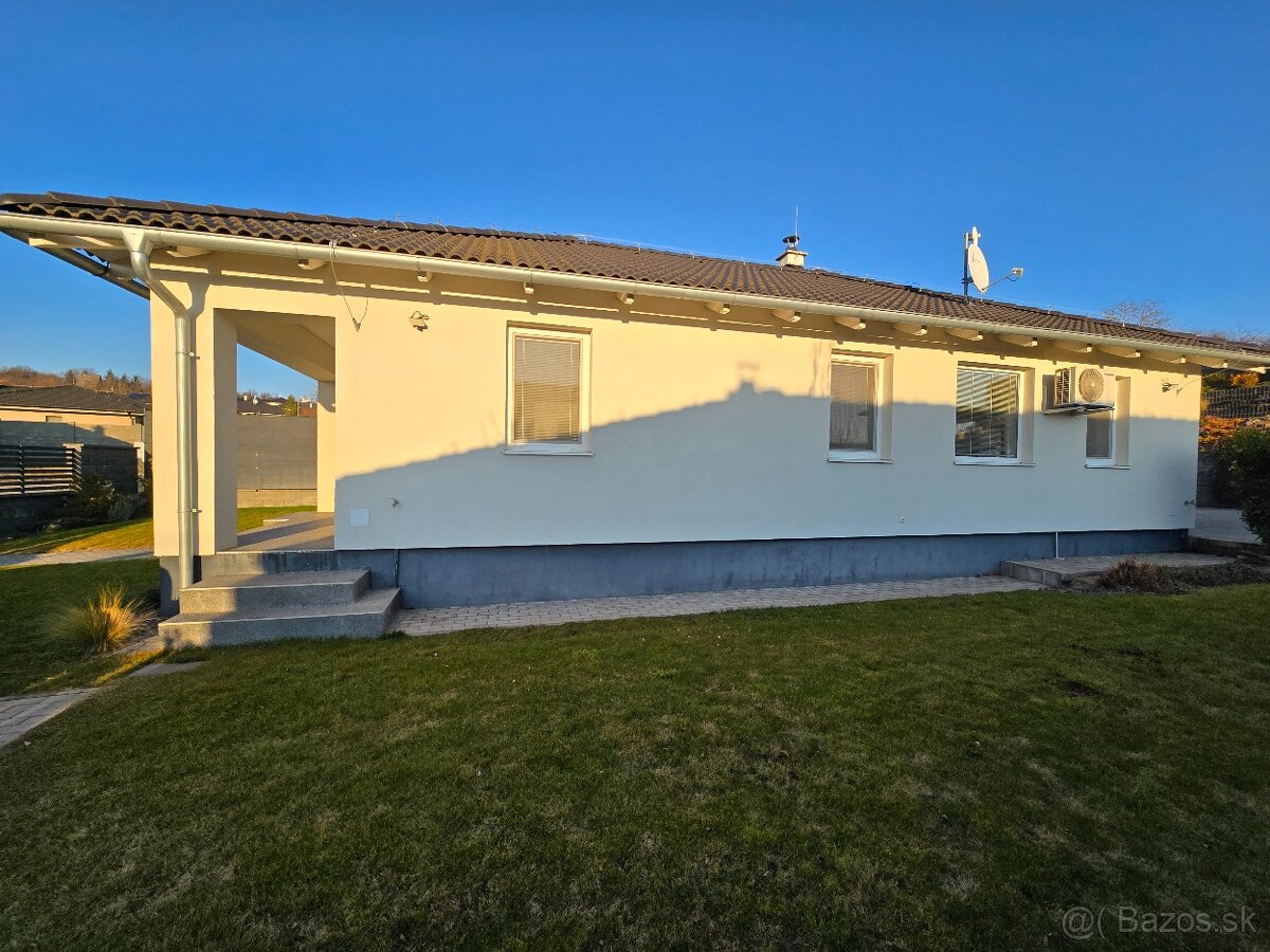 NADŠTANDARDNÝ RODINNÝ DOM LEVICE - 3