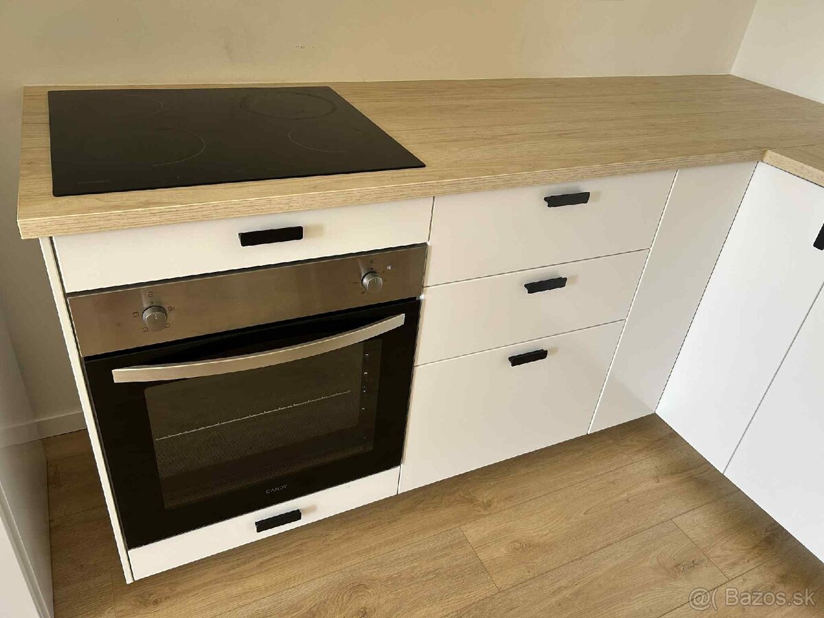 Kuchynská linka - 3