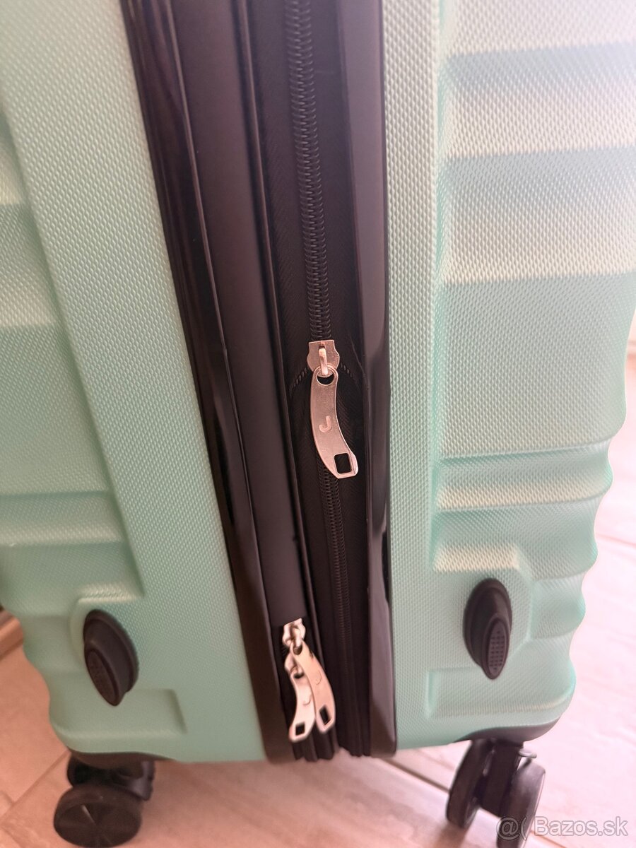 Kufor JetSet ( Podpalubná batožina ) - 3