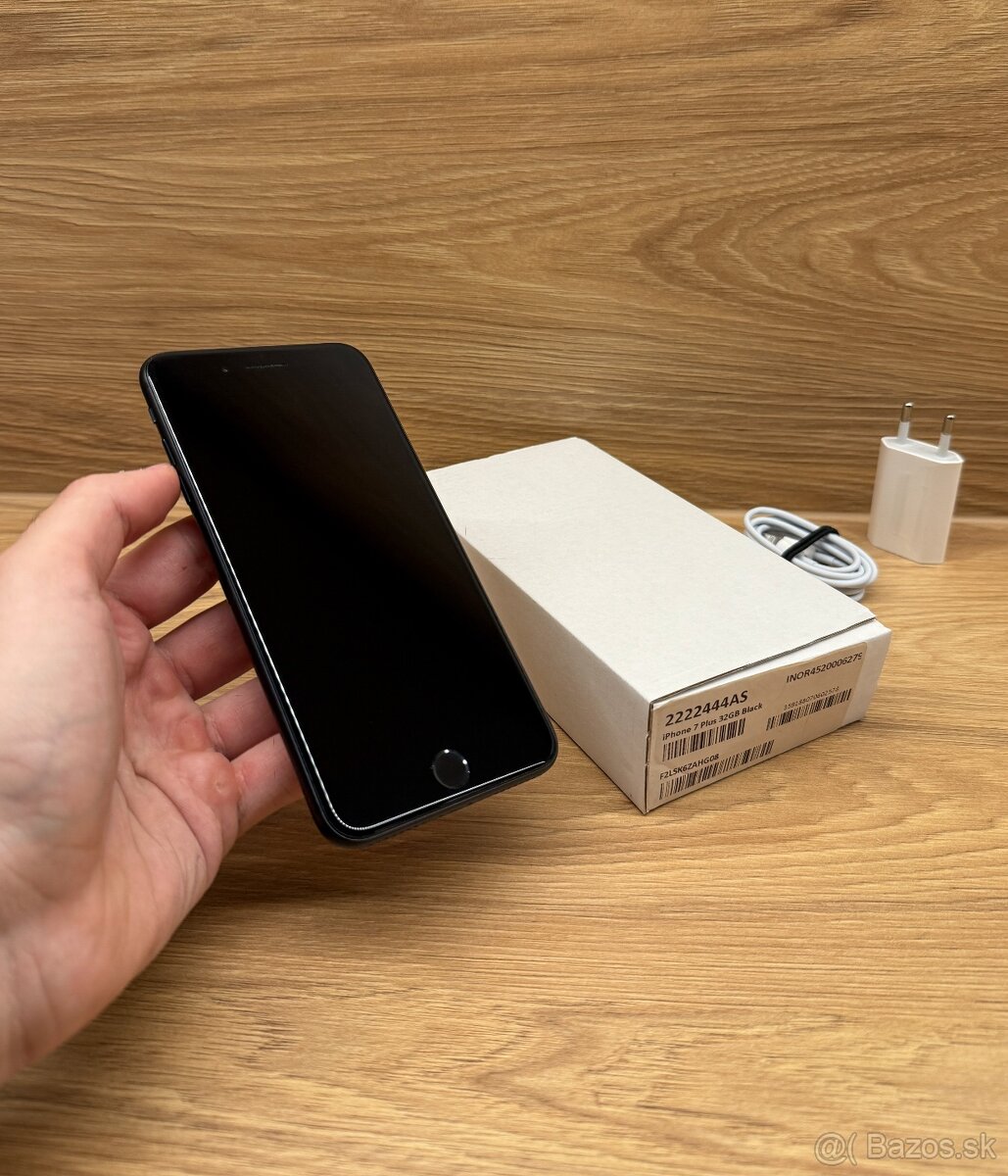 Apple iPhone 7 Plus 32GB Black - 3