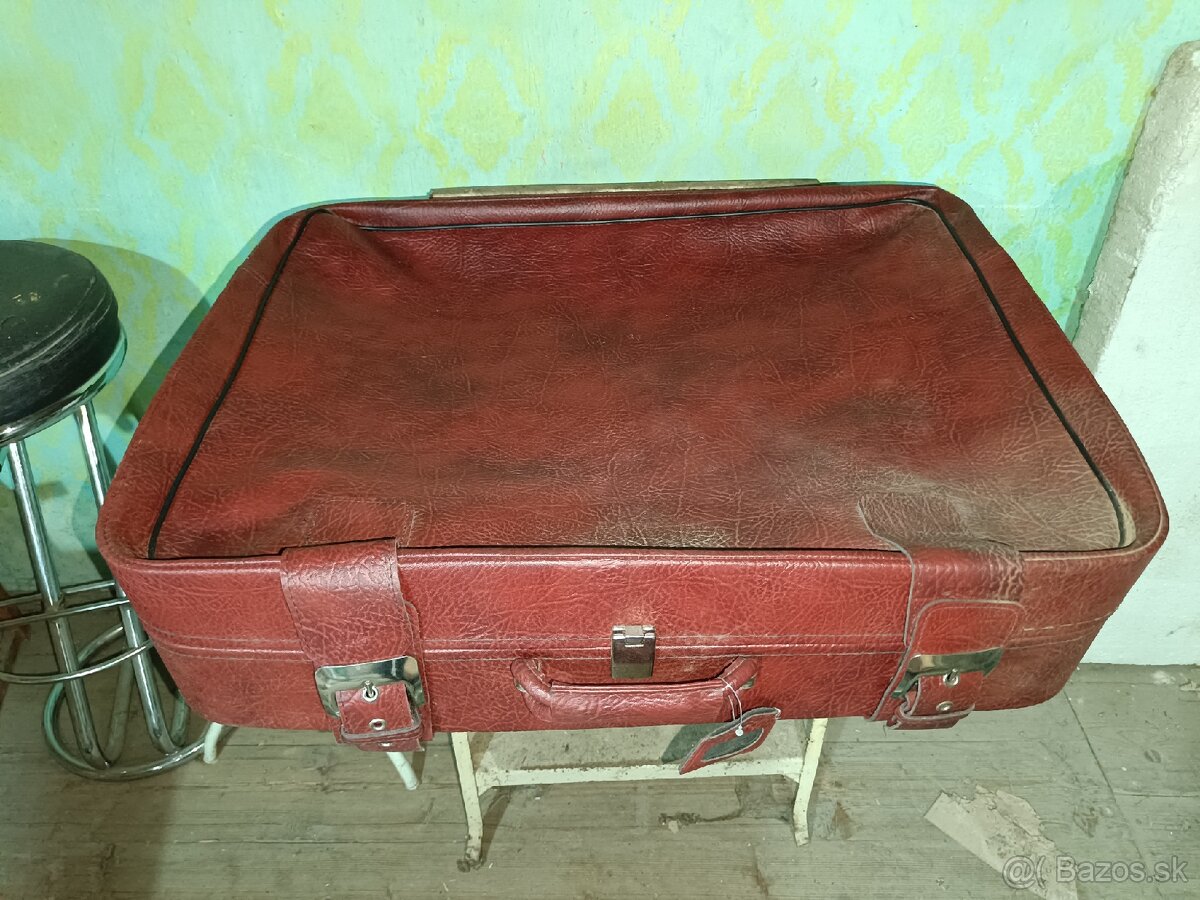 Starý retro kufor - 3