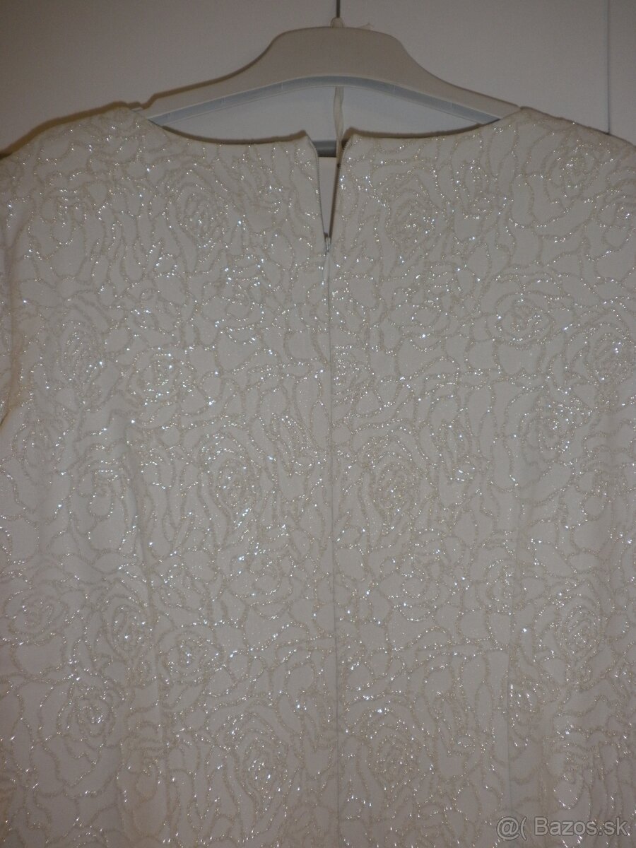 Šaty nad kolená - 3