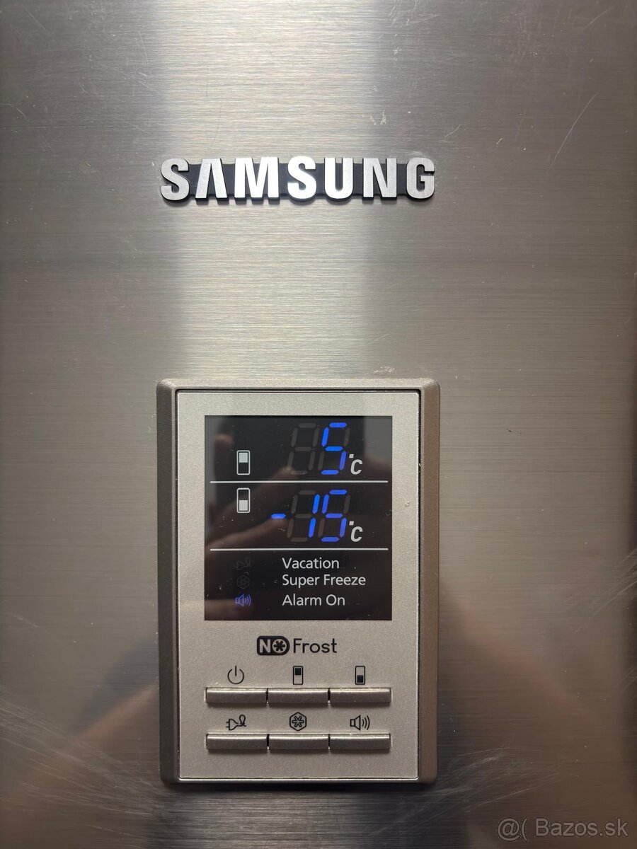 Chladnička Samsung s nádobou na studenú vodu - 3