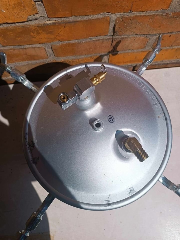 Malířská tlaková nádoba na barvu 10l včetně příslušenství - 3