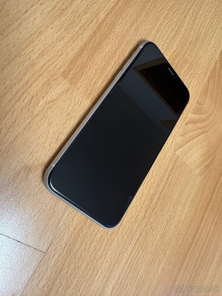 Predam Iphone XR 256gb - 3