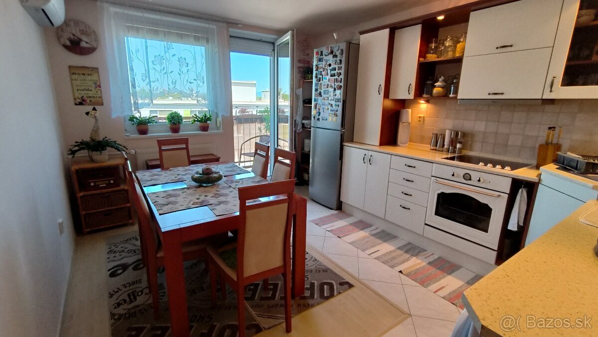 Slnečný 3 izbový byt - 3