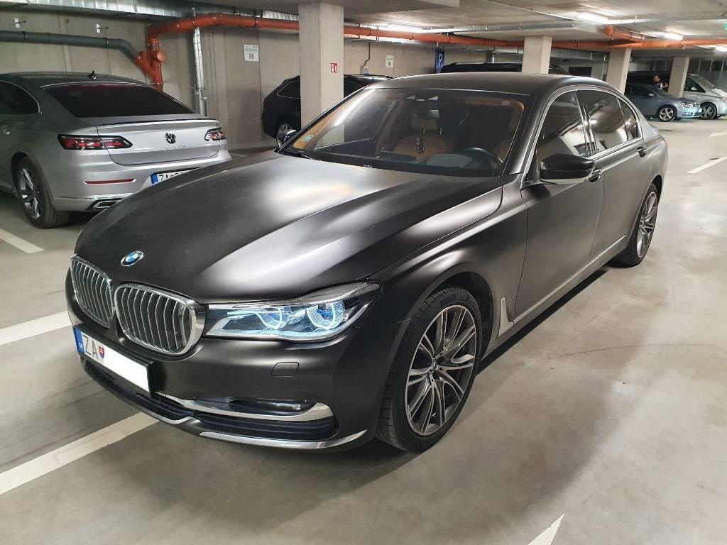 🔥 BMW 750Li xDrive INDIVIDUAL V8 MAX VÝBAVA 🔥 - 3