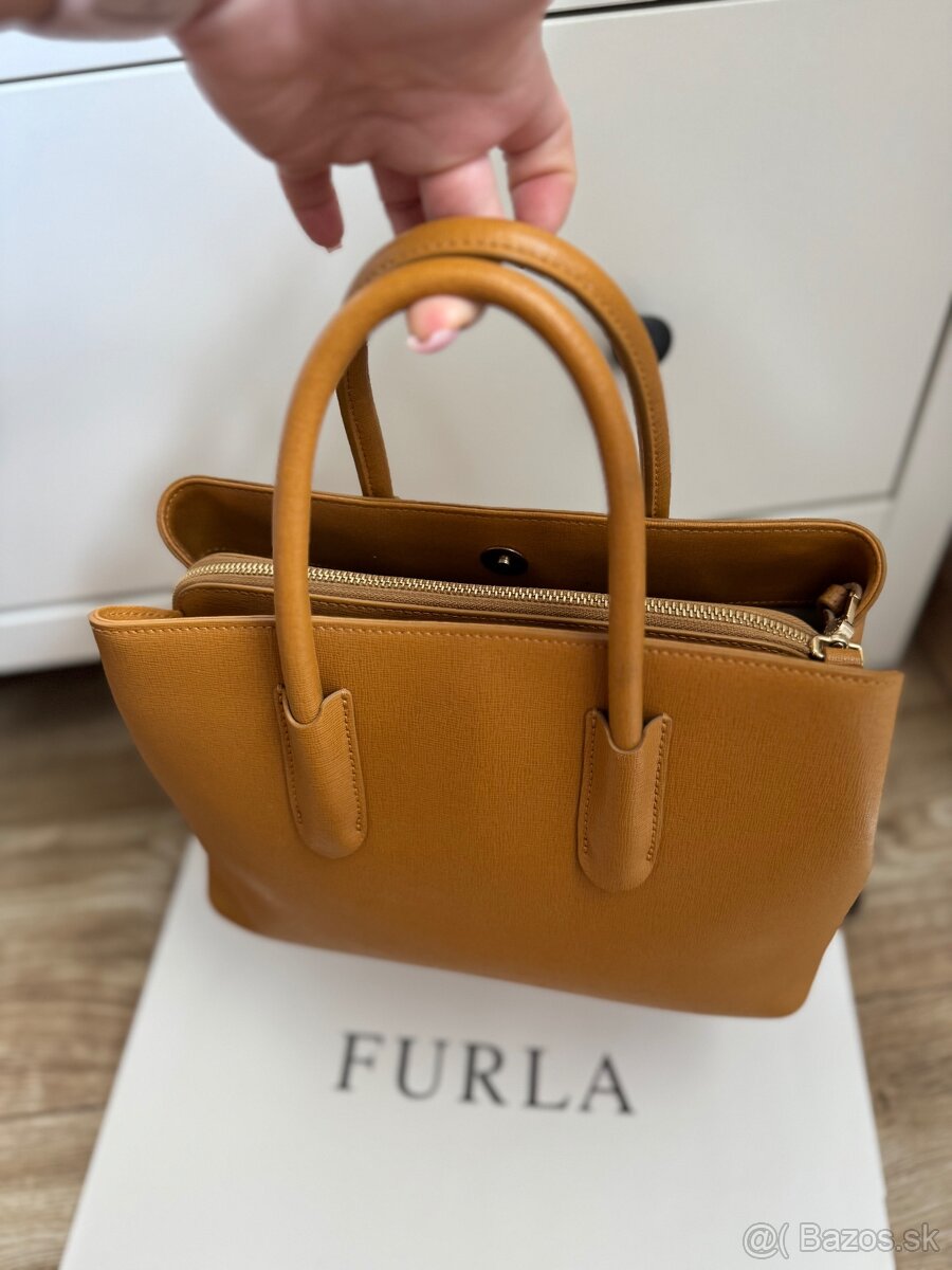Kabelka furla PC 250 eur - 3