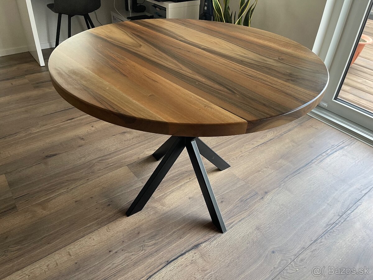 okrúhly jedálenský stôl - 3